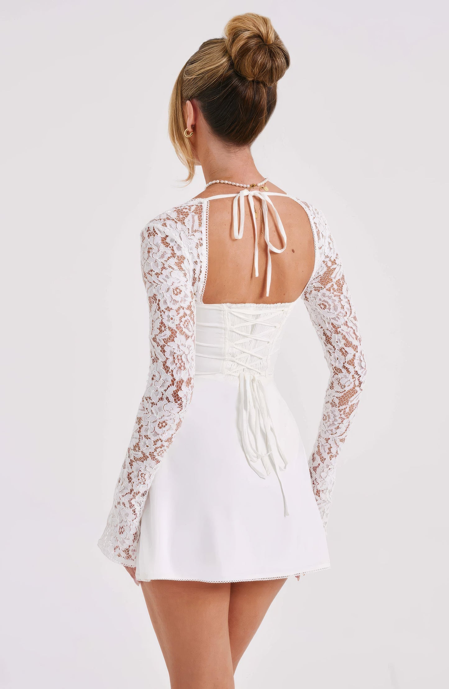 GABRIELLE | ROBE À MANCHES LONGUES ÉLÉGANTE