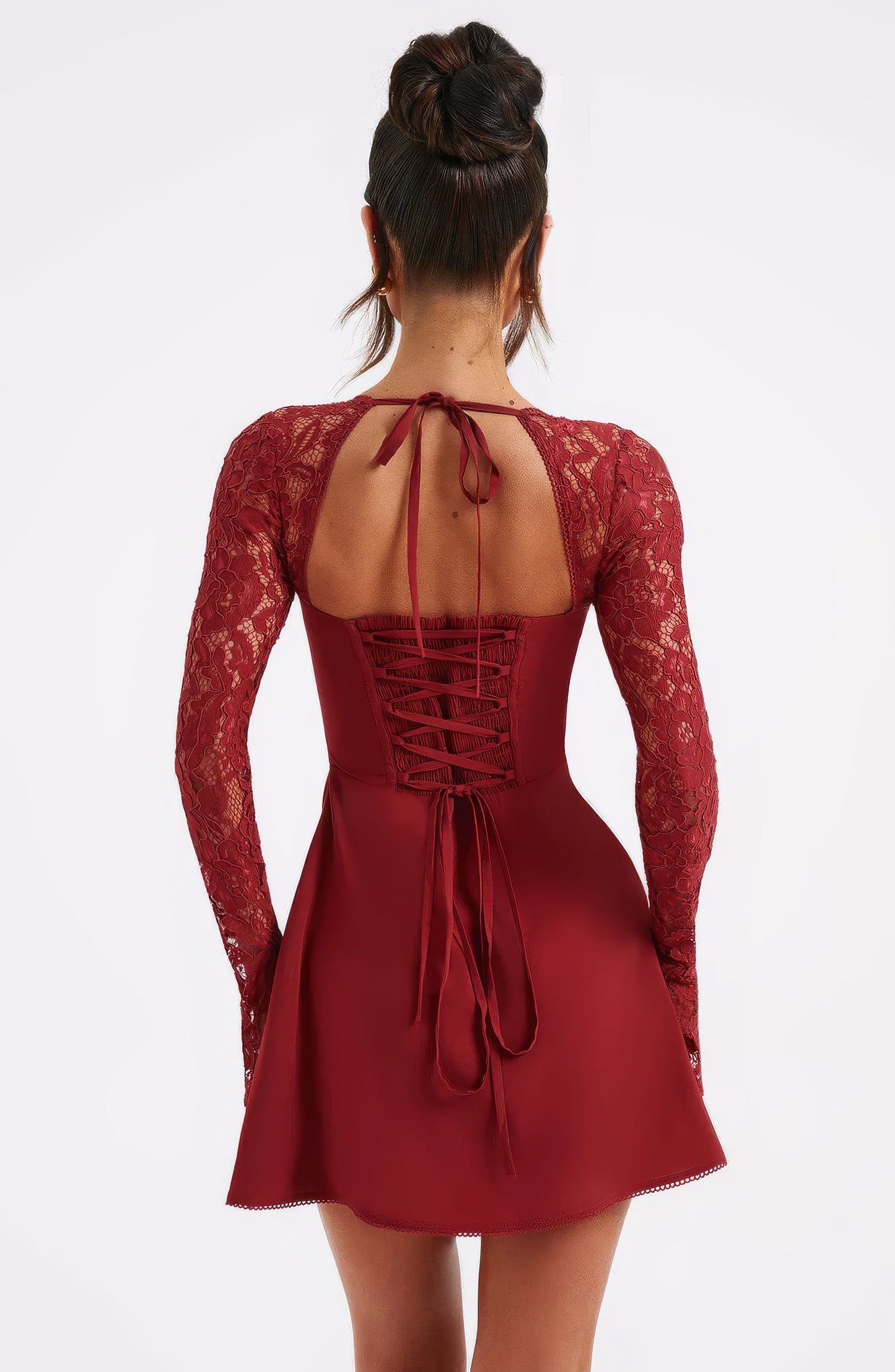 GABRIELLE | ROBE À MANCHES LONGUES ÉLÉGANTE