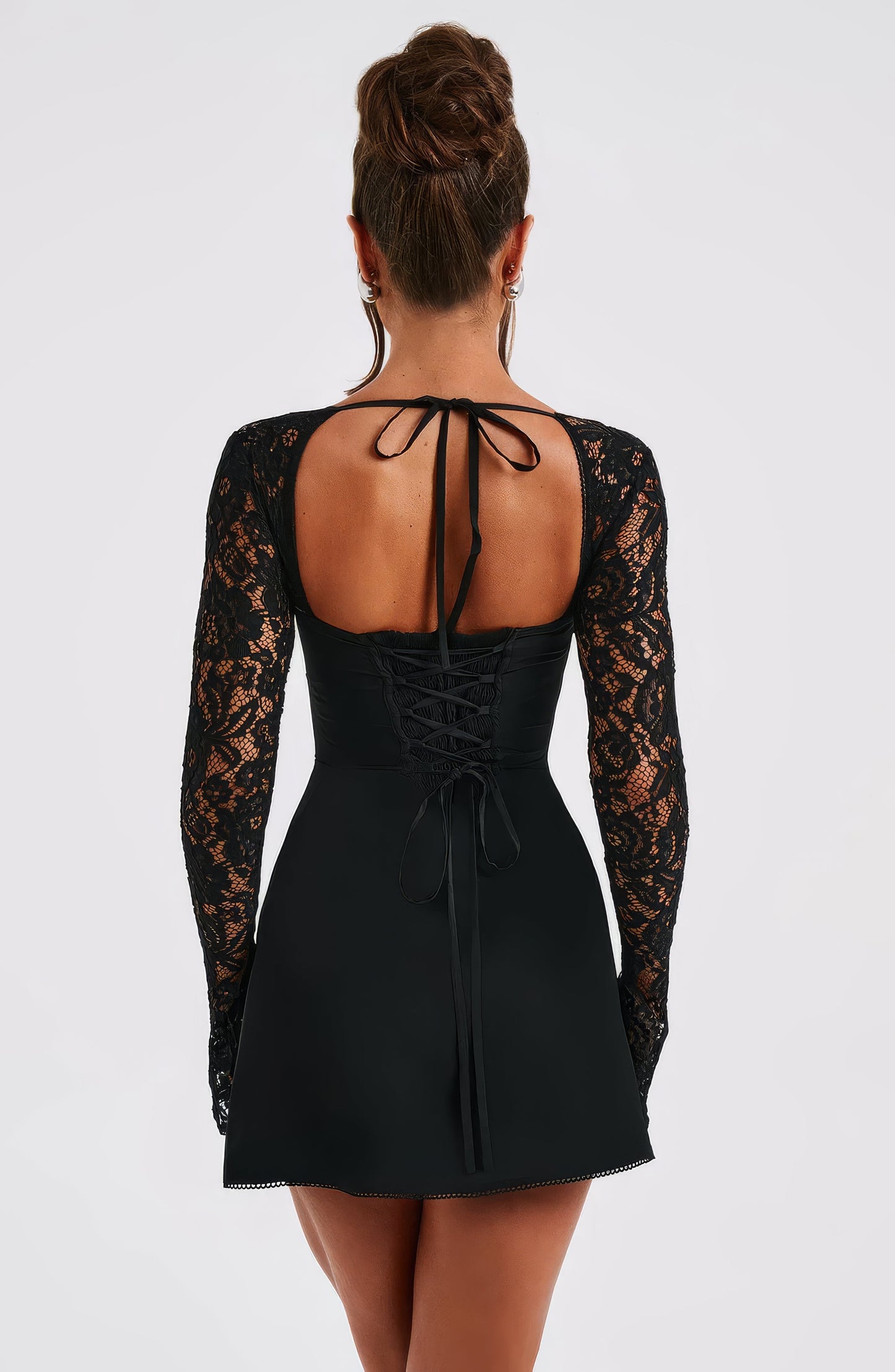 GABRIELLE | ROBE À MANCHES LONGUES ÉLÉGANTE