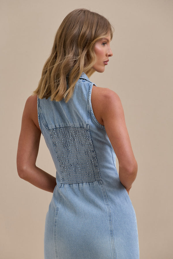 CLÉA | ROBE LONGUE EN DENIM STRUCTURÉ