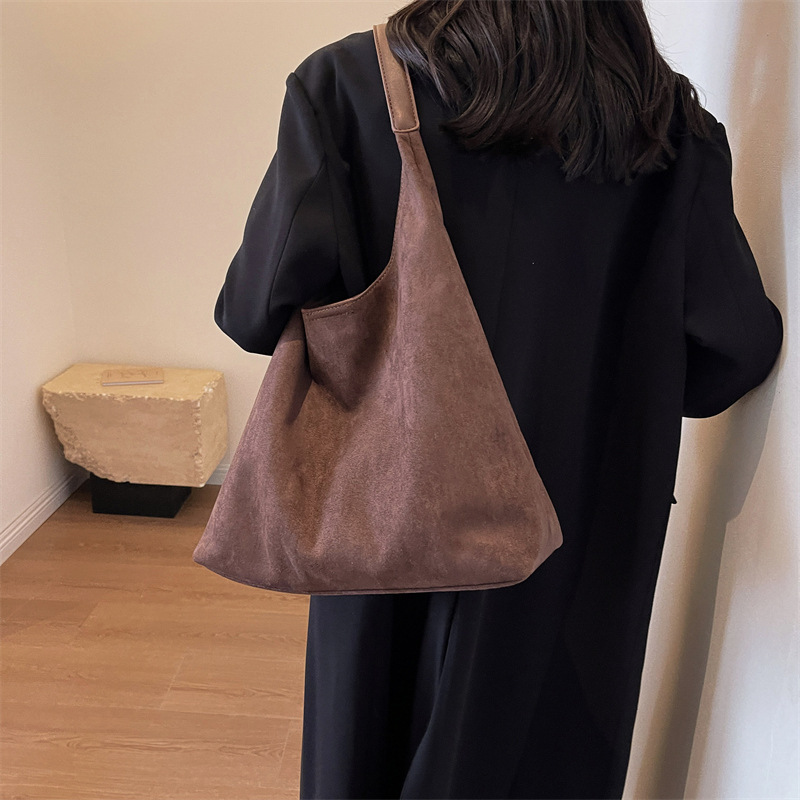 OLIVIA | Suede Tote Bag