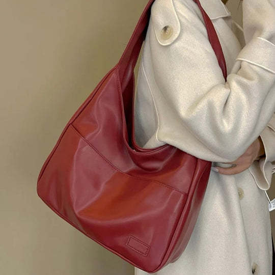 OLIVIA | Essential Shoulder Bag