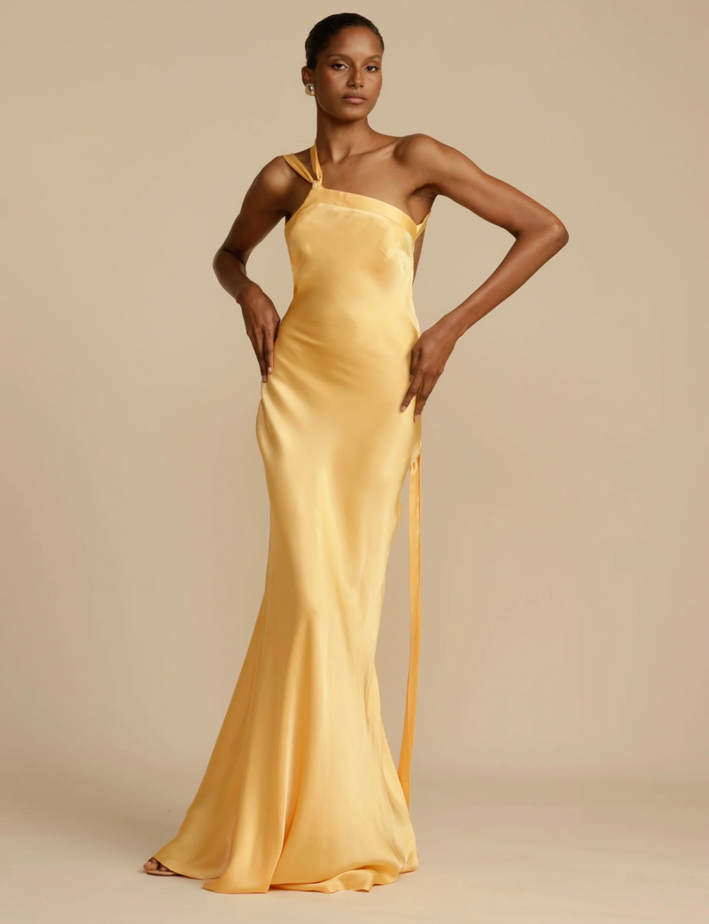 SYLVIA | ROBE LONGUE ASYMÉTRIQUE EN SATIN DOS NU