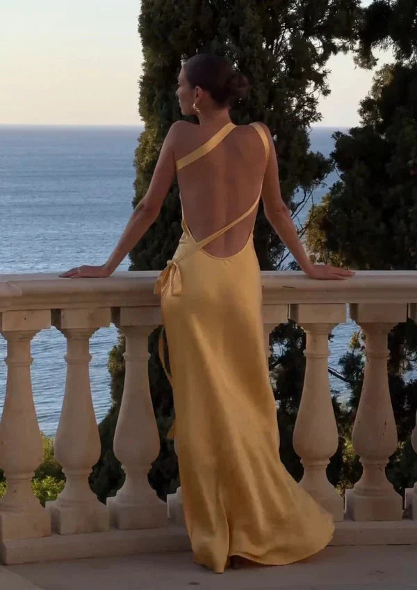 SYLVIA | ROBE LONGUE ASYMÉTRIQUE EN SATIN DOS NU