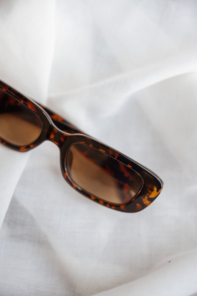 Lunettes de soleil Lainy - à écailles brunes