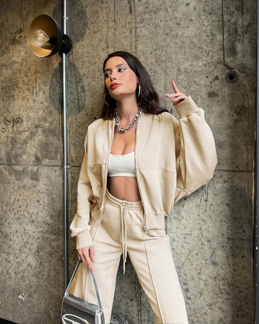 OLIVIA | Cozy Oversized Tracksuit