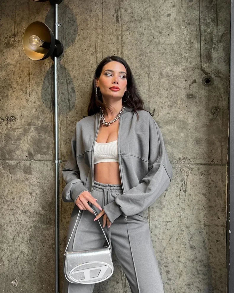 OLIVIA | Cozy Oversized Tracksuit