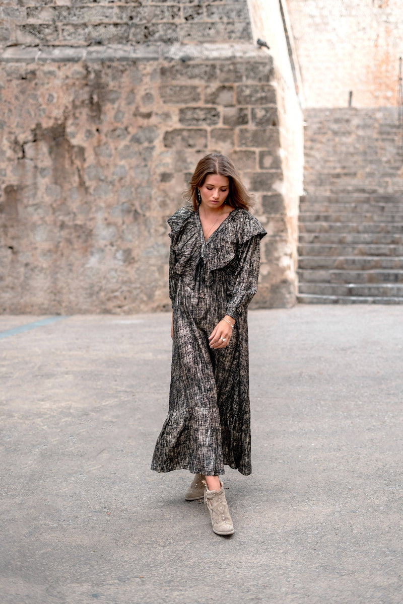 Long Dress Ruffle Sparkle Black Gold
