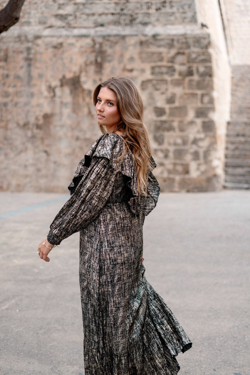 Long Dress Ruffle Sparkle Black Gold