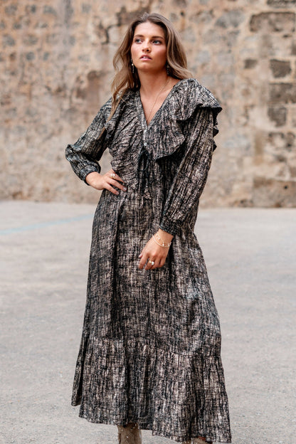 Long Dress Ruffle Sparkle Black Gold