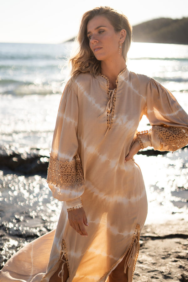 Long Kaftan Gabriela Granada Powder