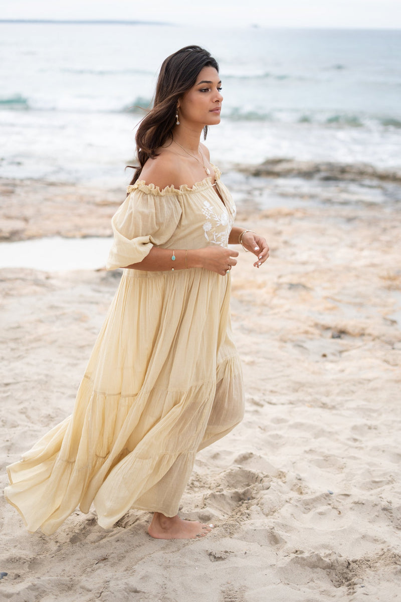 Dress Peralta Bordado Sand