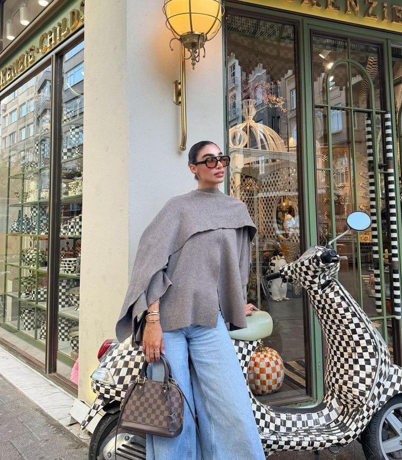 OLIVIA | Short Cape Coat