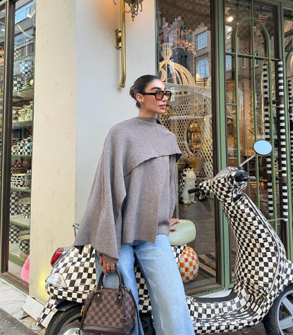 OLIVIA | Short Cape Coat