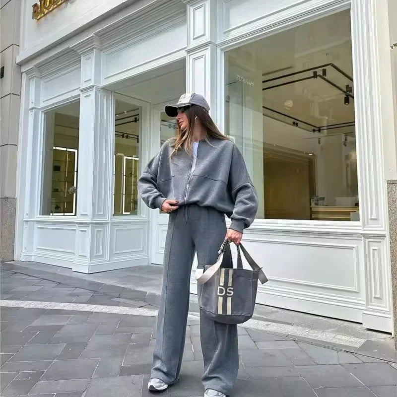 OLIVIA | Cozy Oversized Tracksuit