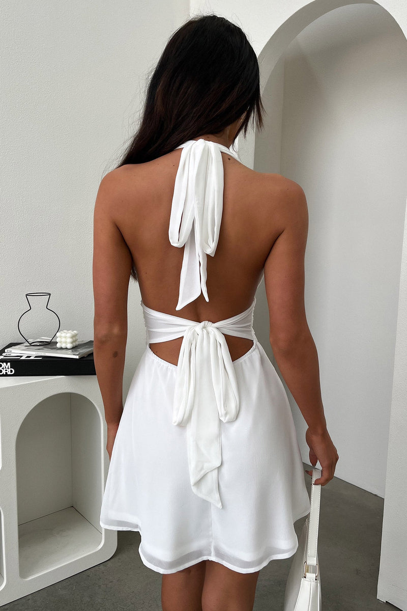 AVA | ROBE COURTE DOS NU À LIENS